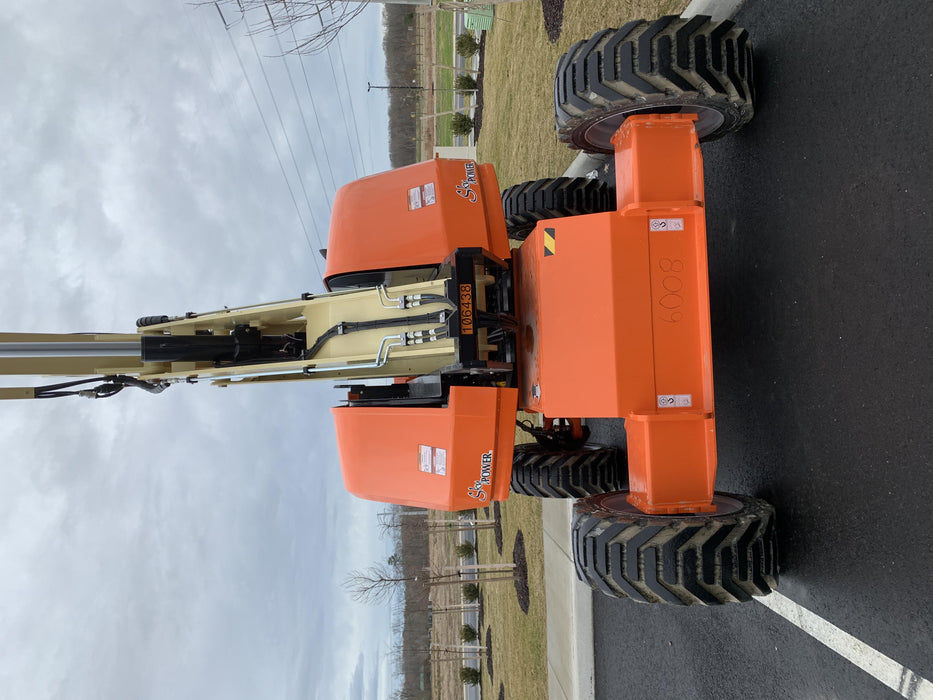 2020 JLG 600S