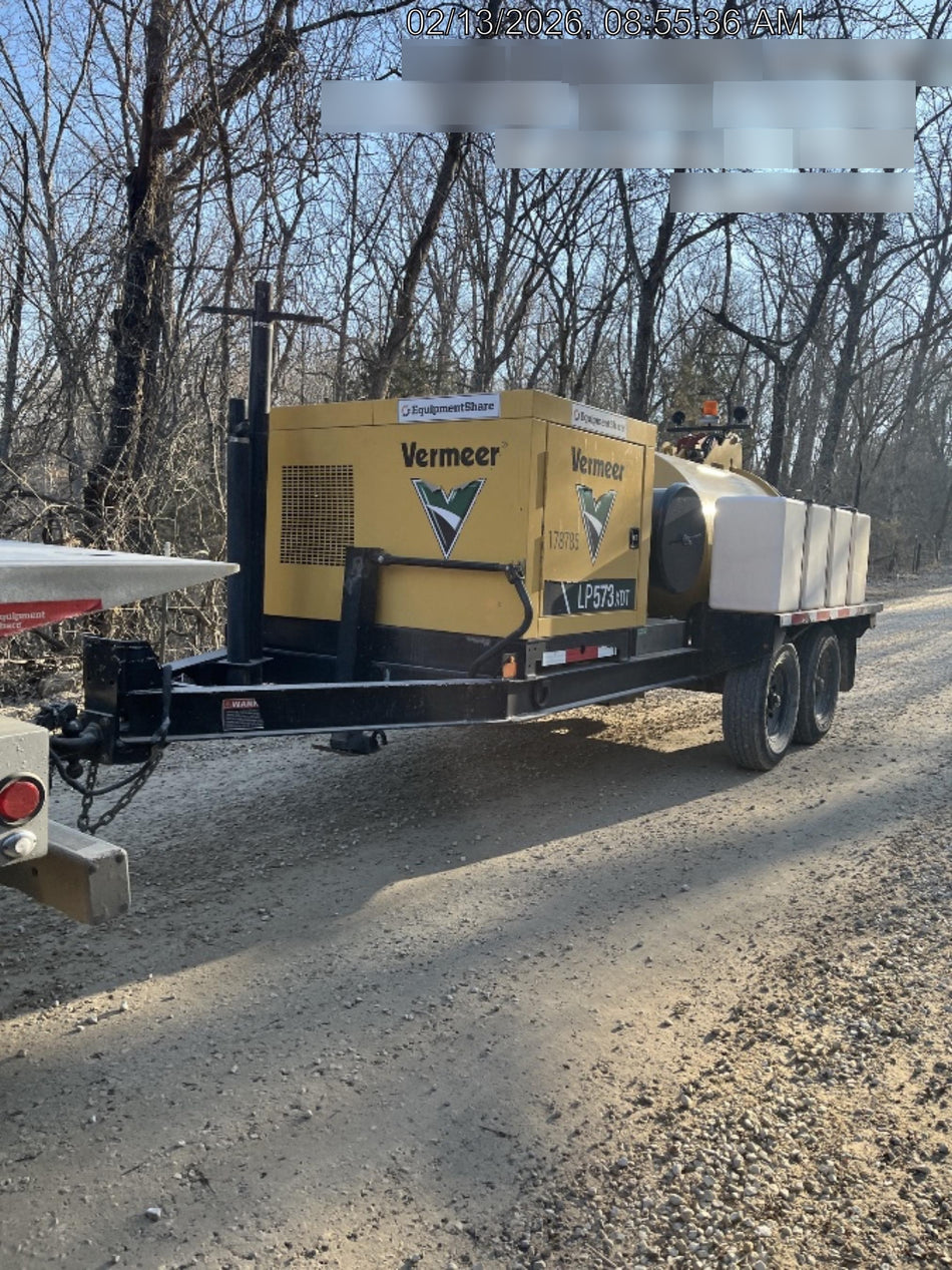 2021 VAC-TRON LP573XDT