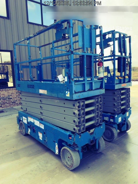 2017 Genie GS-3232 Standard