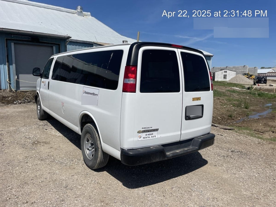 2023 CHEVROLET Express Van - Rental