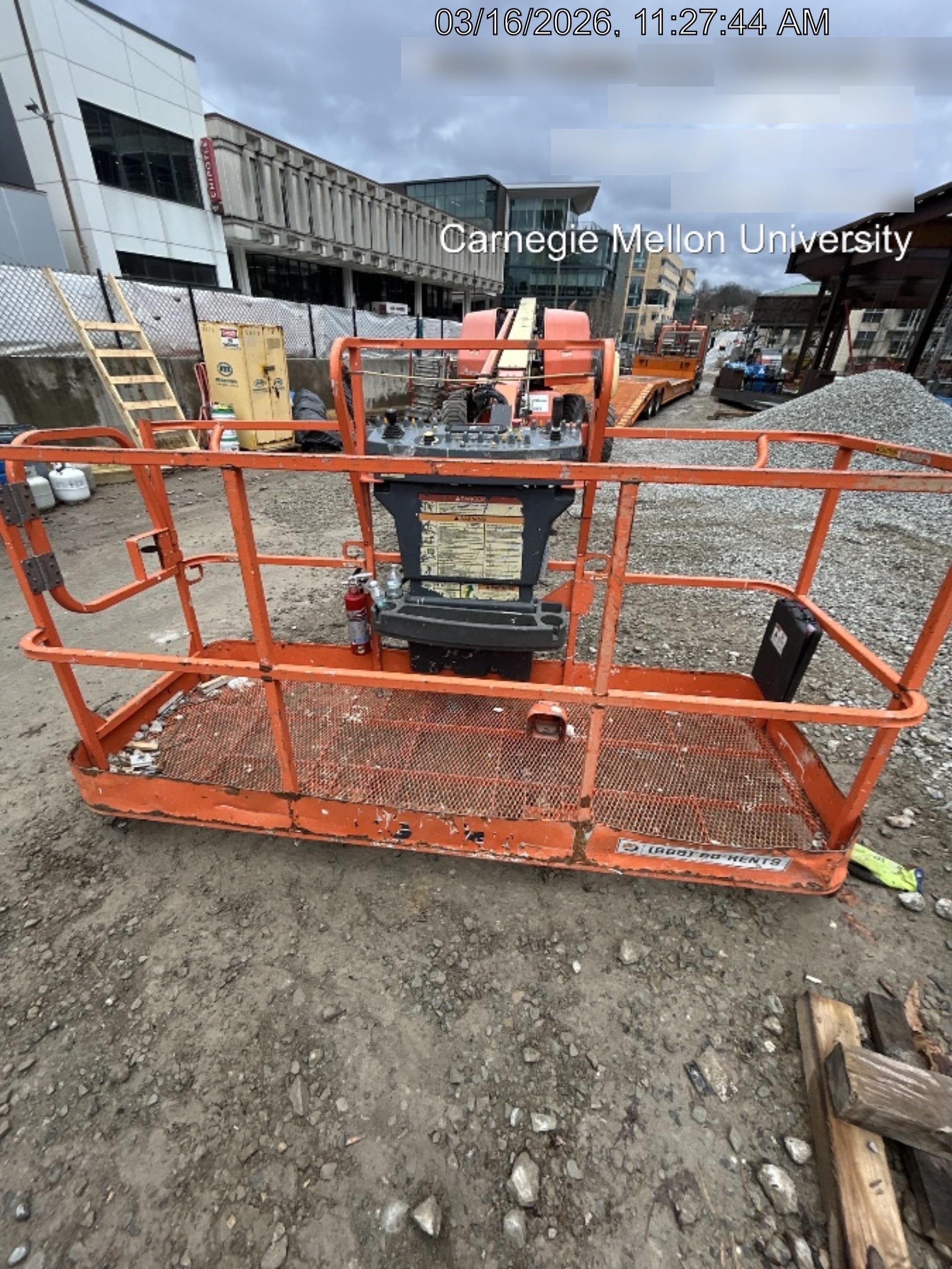 2021 JLG 660SJ