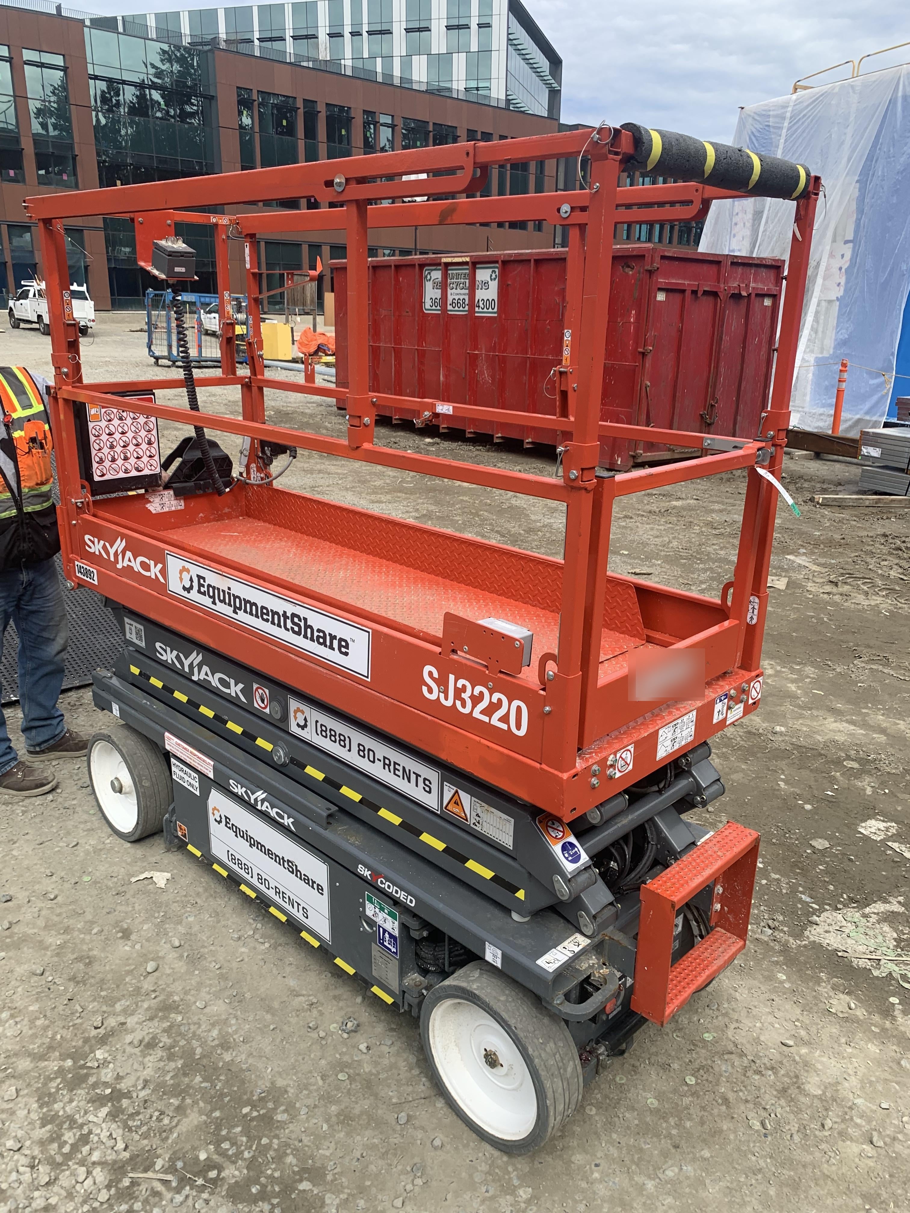 2021 SKYJACK SJIII-3220