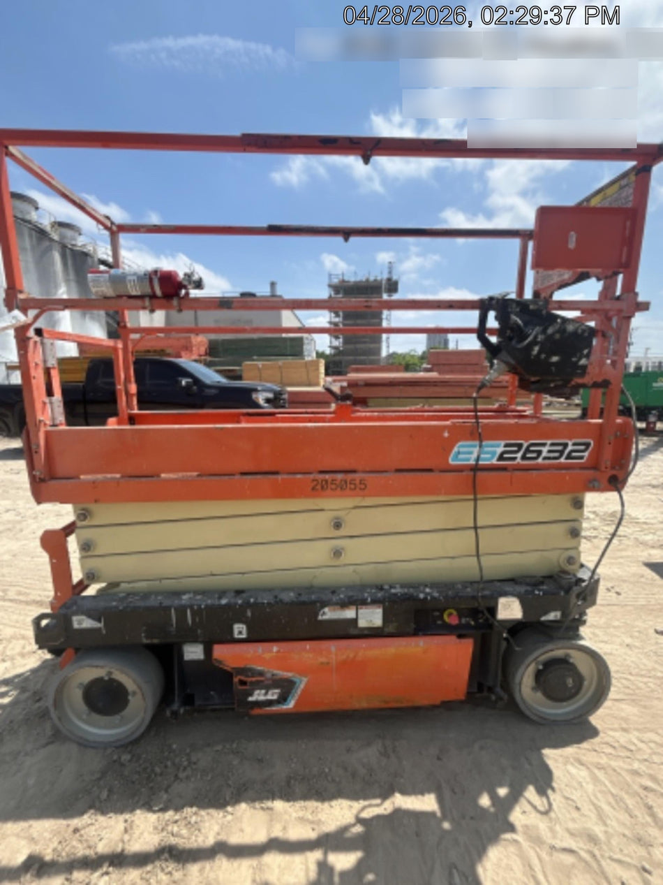 2022 JLG ES2632
