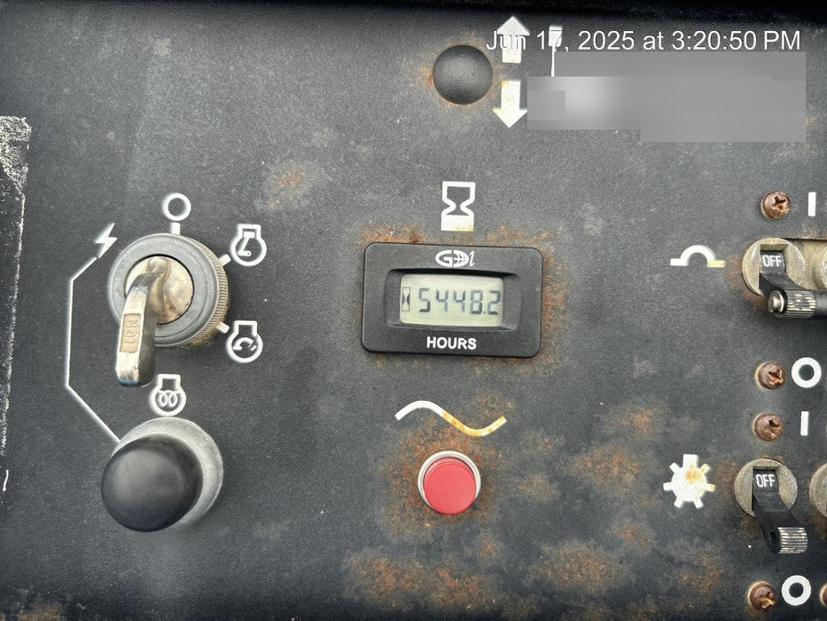 2015 Genie RL4 6 kW Light Tower