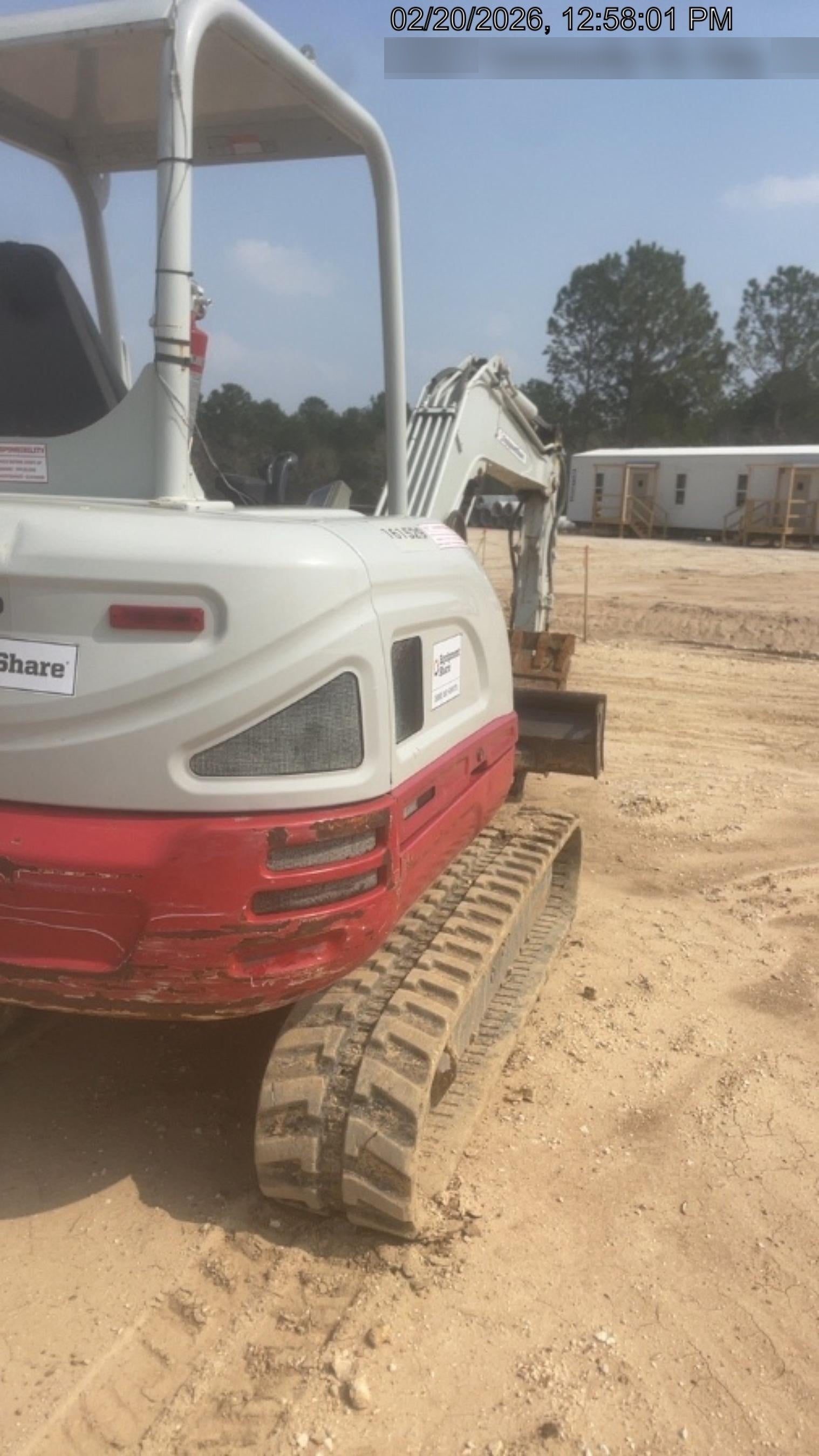 2021 TAKEUCHI TB235-2R