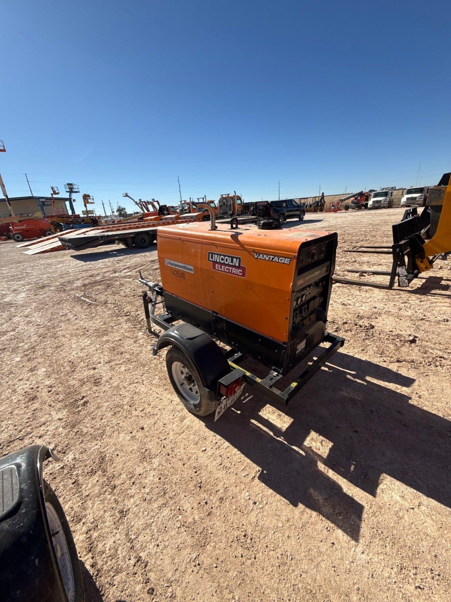 2021 Lincoln Electric Vantage 322 VANTAGE 322 READY-PAK 3
(EQUIPMENTSHARE)