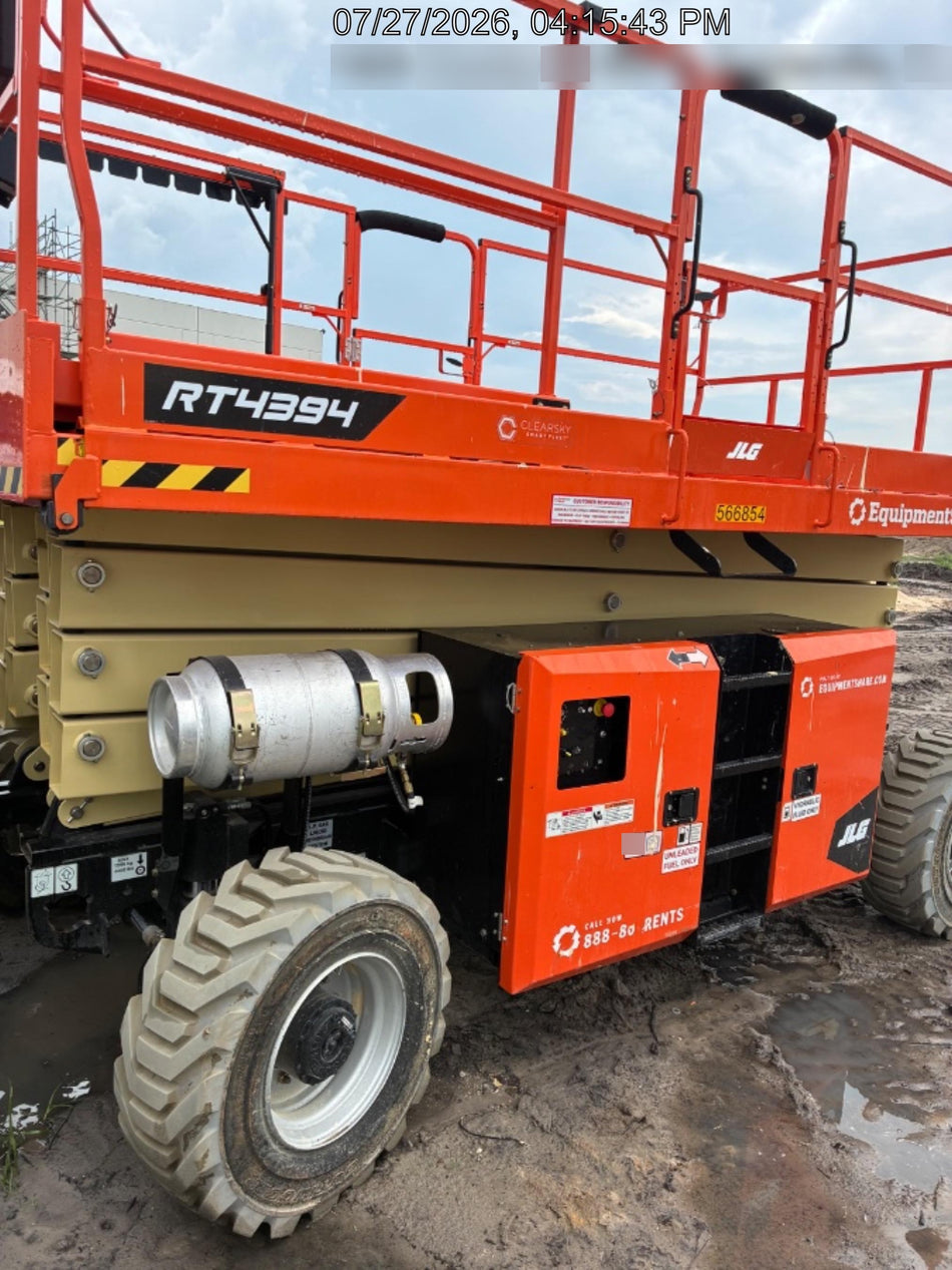 2025 JLG RT4394