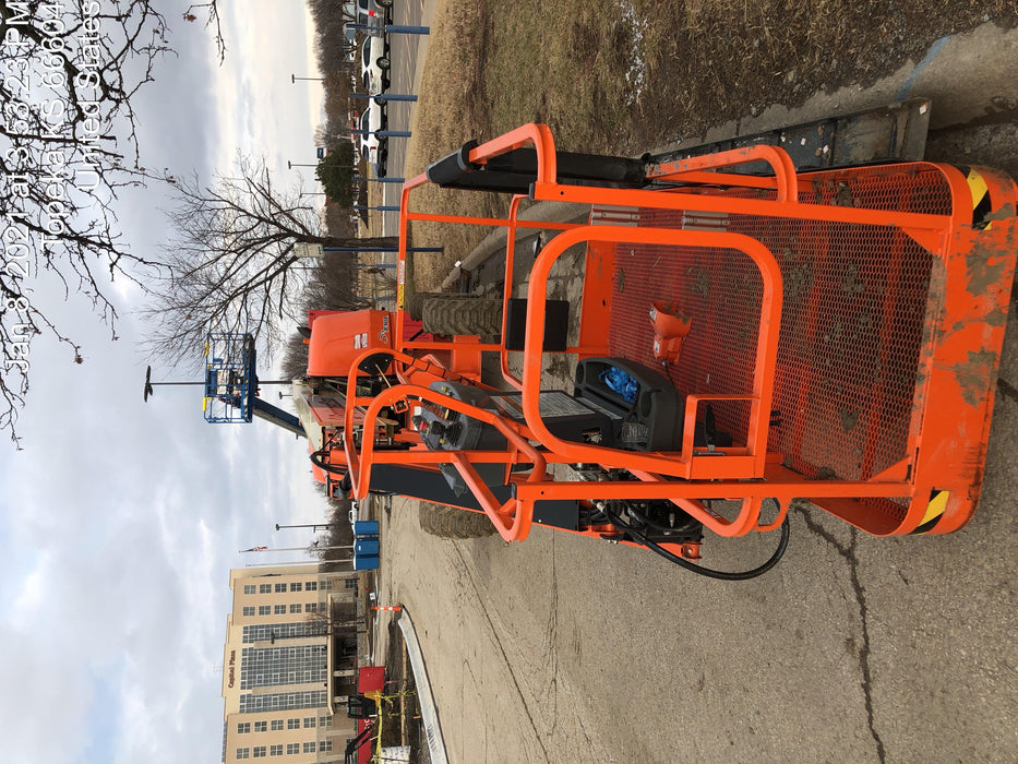 2020 JLG 660SJ
