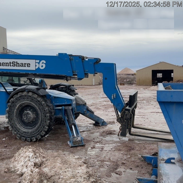 2018 Genie GTH-1056 Genie GTH-1056 w/Enclosed Cab w/HVAC, Work Lights, Solid Tires, Beacon, 60" Carriage and Forks
