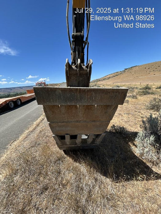 2025 JOHN DEERE 36" Bucket, Excavator 25,000 - 35,000 John Deere