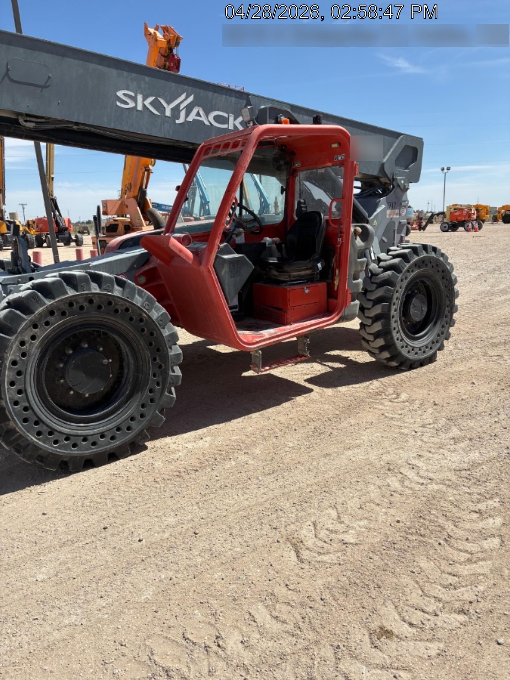 2016 SKYJACK SJ1056 TH