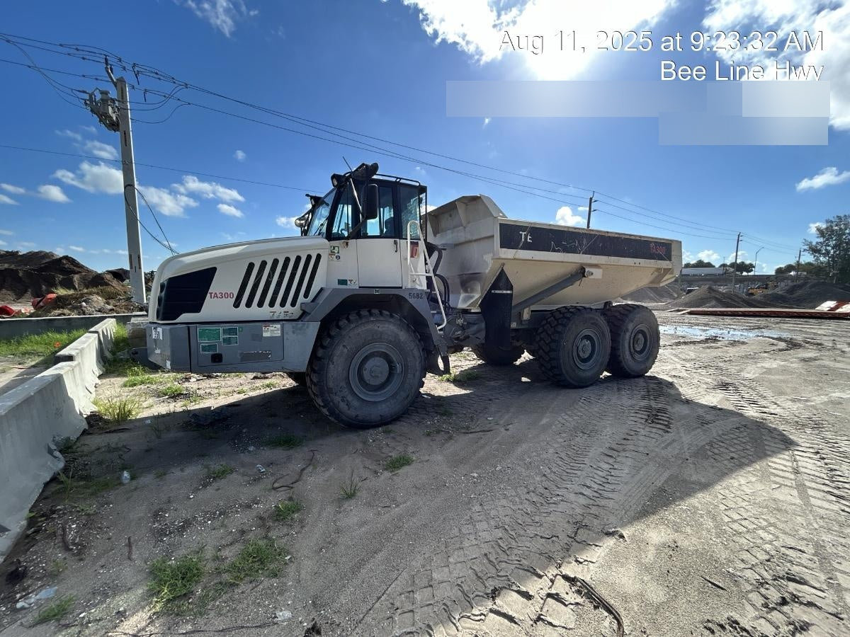 2021 TEREX TA300