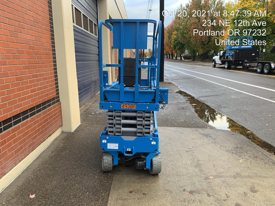 2019 Genie GS-1930 Half Height Swing Gate, 800W Inverter