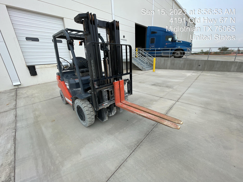 2022 TOYOTA 50-8FGU25