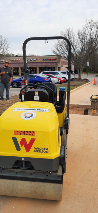 2021 WACKER NEUSON RD12A