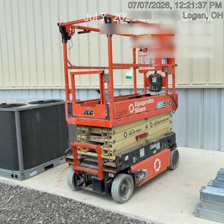 2022 JLG ES1932