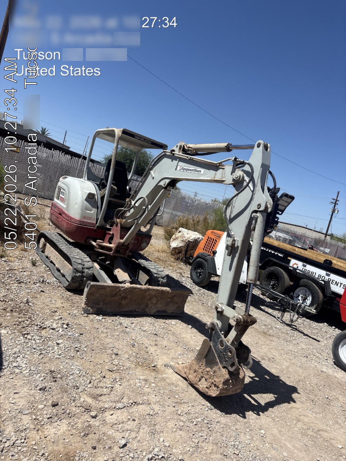 2021 TAKEUCHI TB235-2R