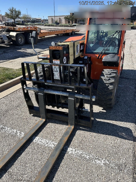 2025 JLG 519