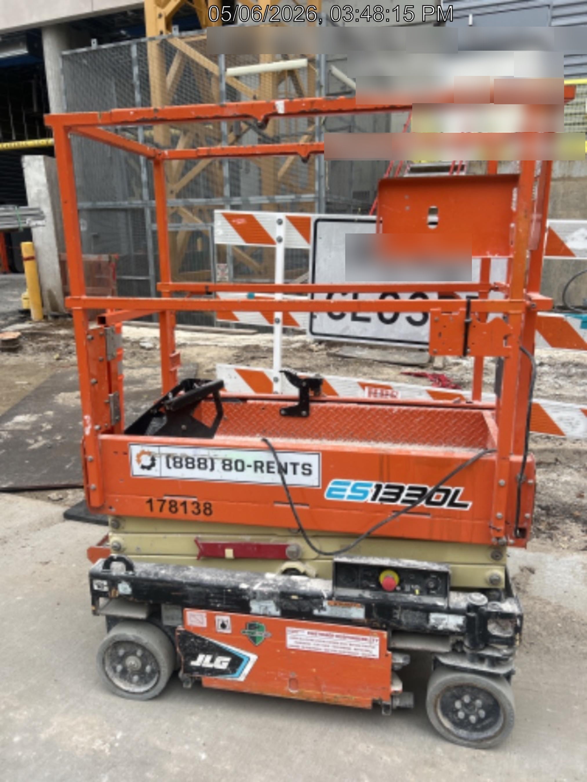 2021 JLG ES1330L