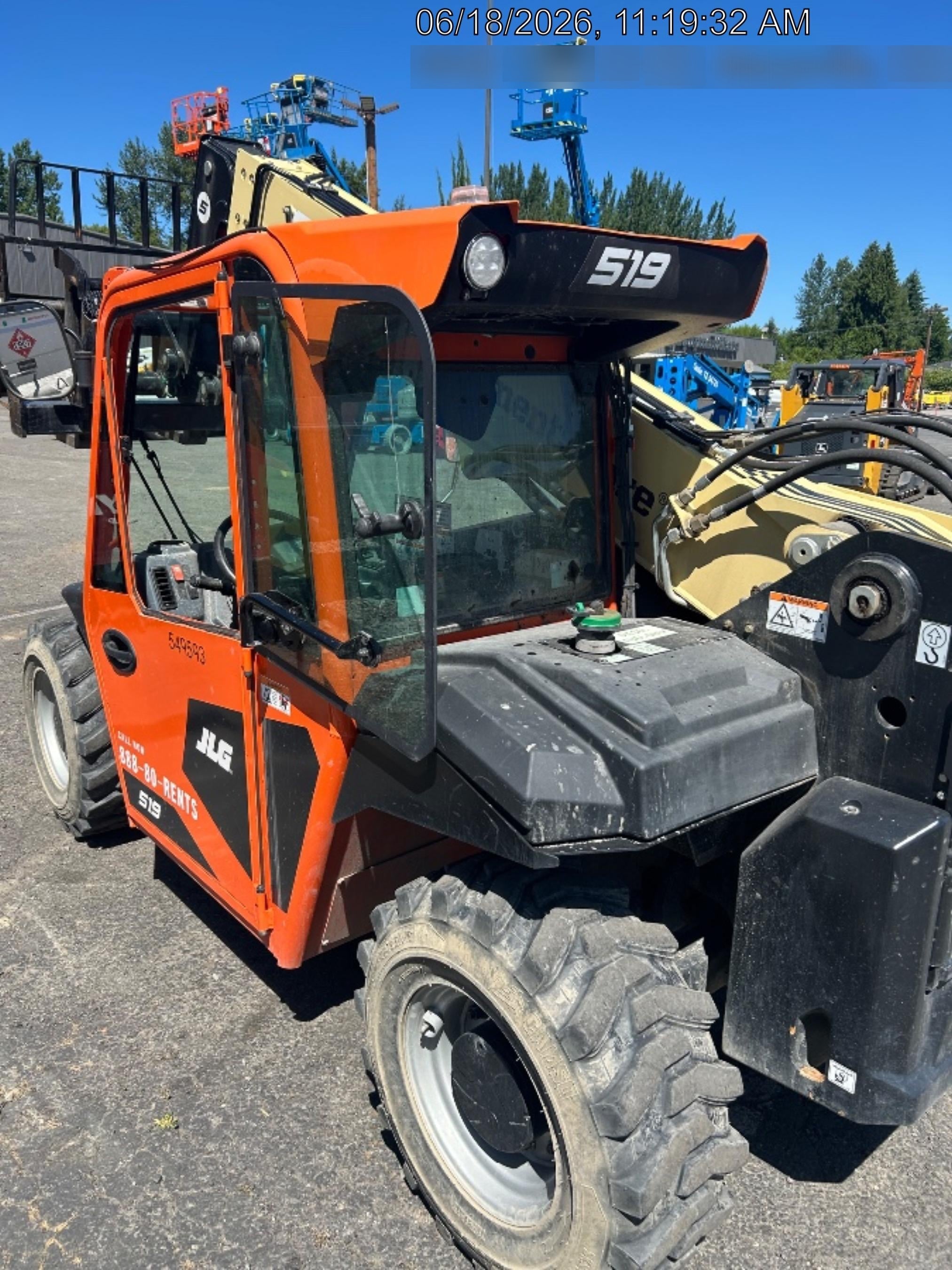 2025 JLG 519