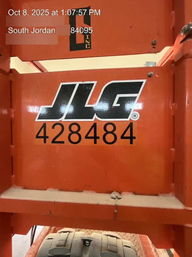 2024 JLG ES1932