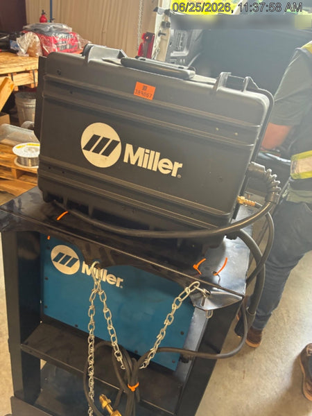 2023 MILLER ELECTRIC XR-AlumaFeed