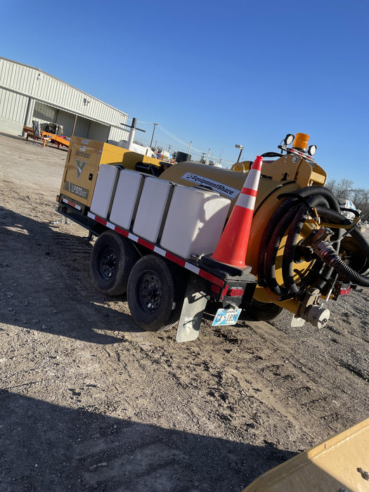 2023 VAC-TRON LP573XDT