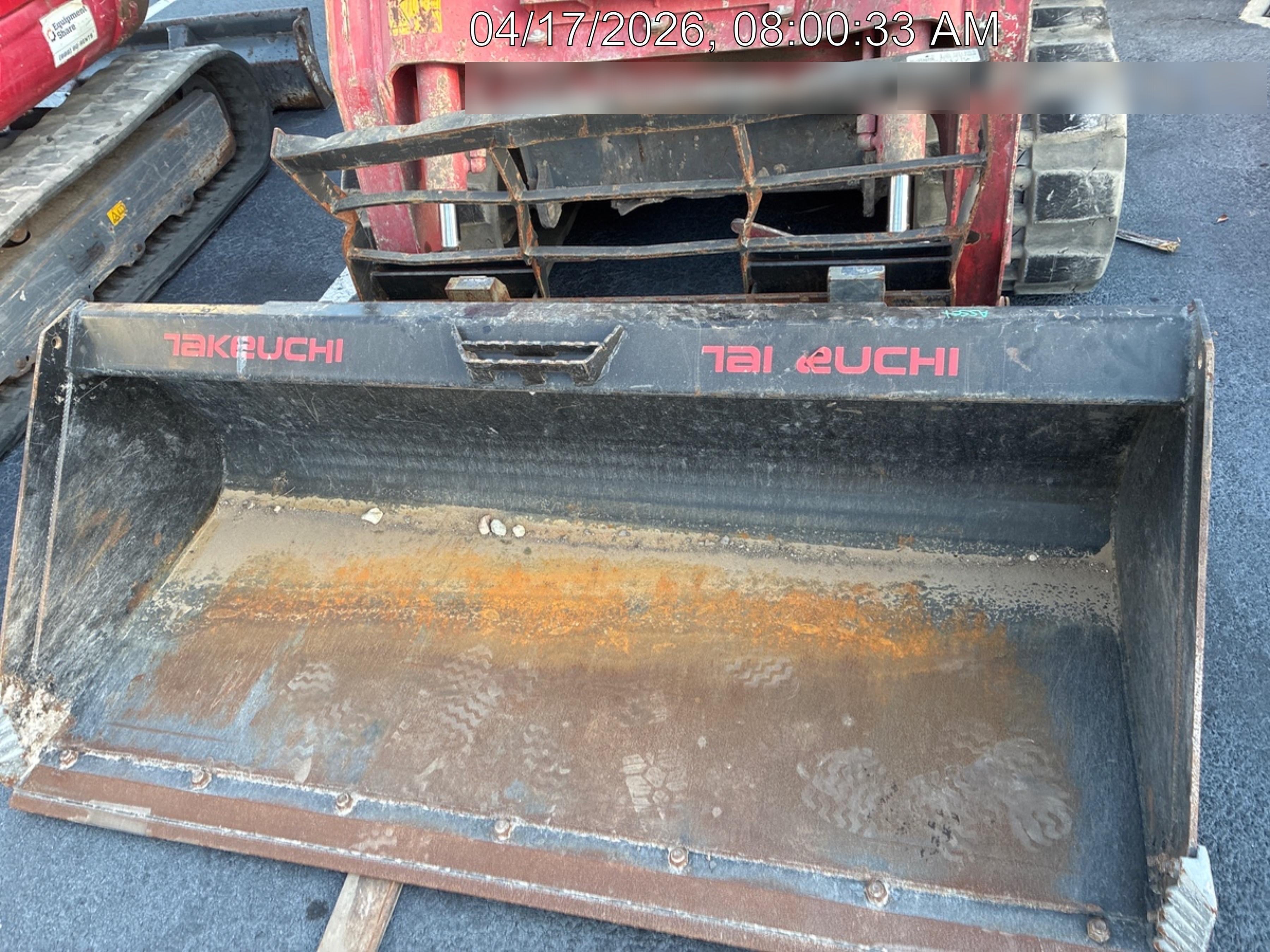2025 TAKEUCHI 80" Smooth Bucket - Takeuchi