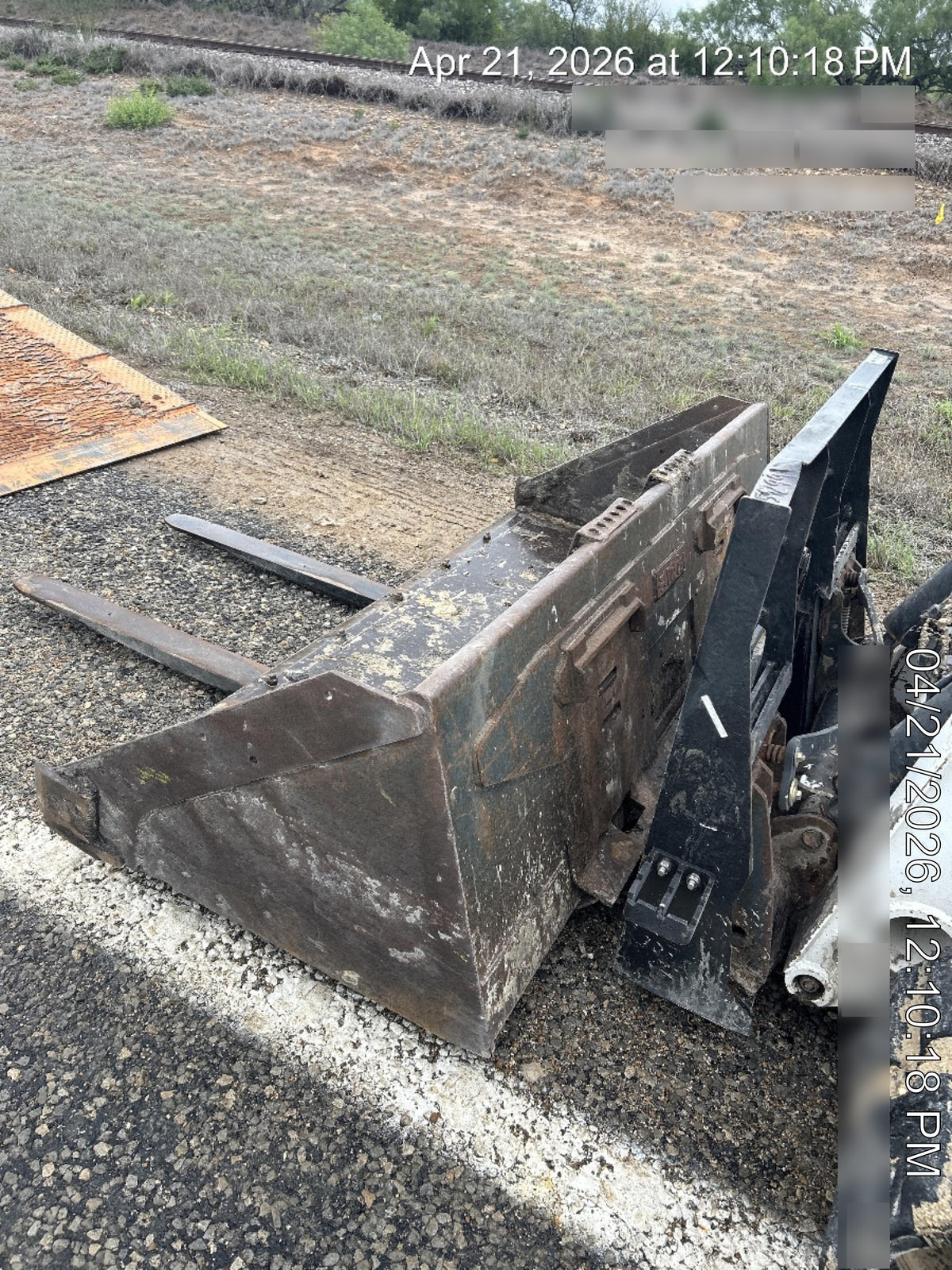 2025 ARROW MATERIAL HANDLING 24" Pallet Fork Frame