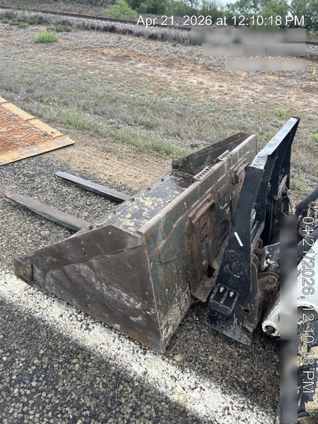2025 ARROW MATERIAL HANDLING 24" Pallet Fork Frame