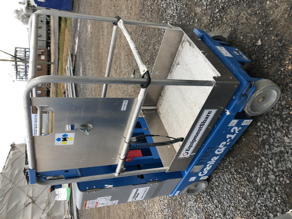 2020 GENIE GR-12