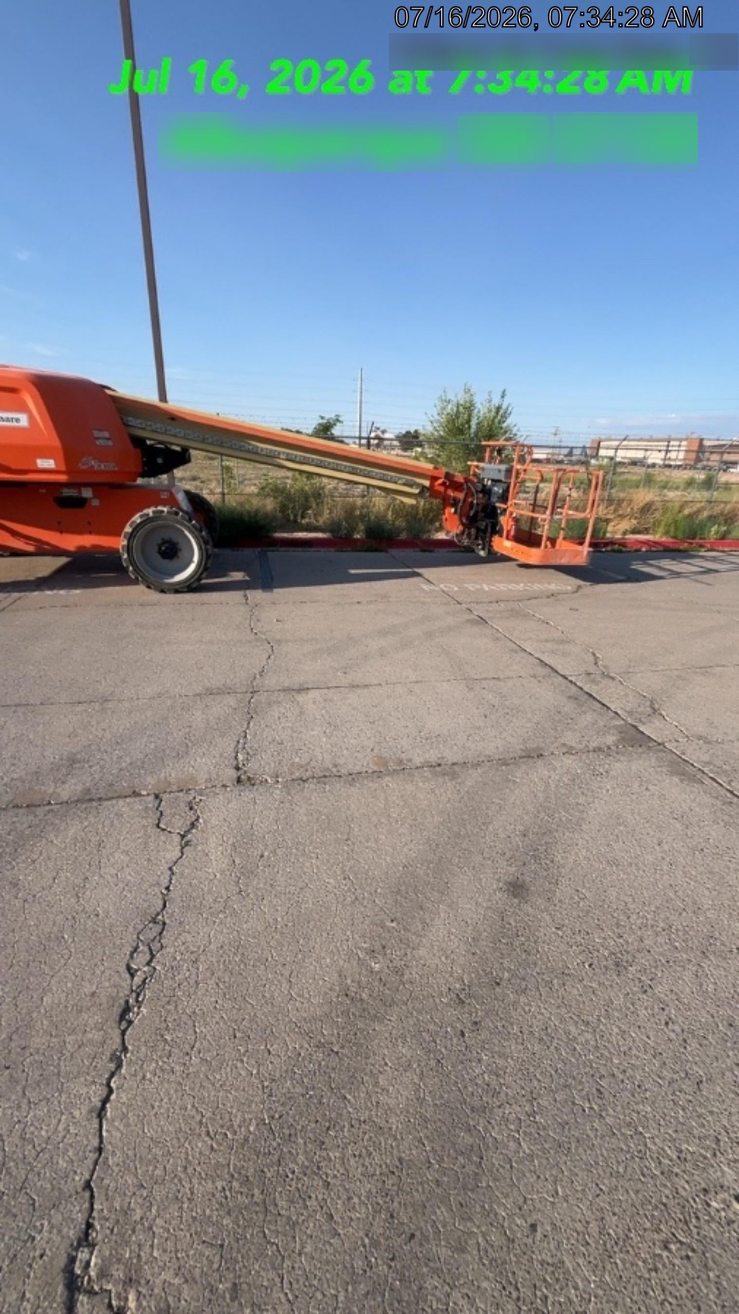 2020 JLG 600S