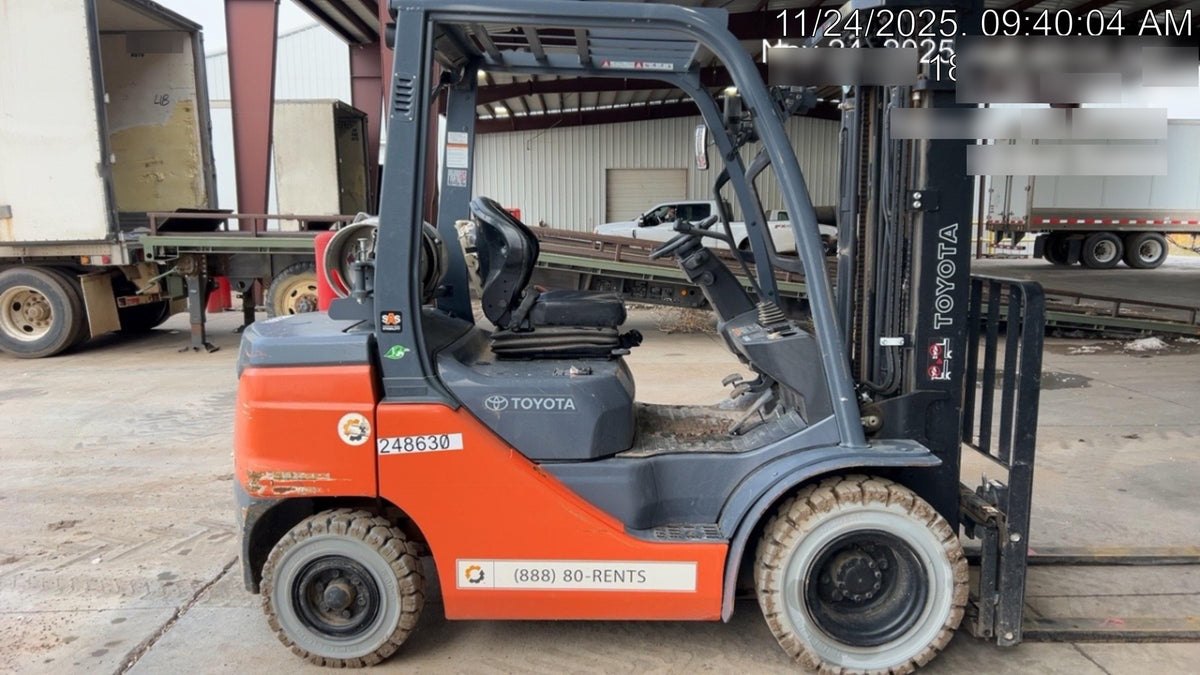 2022 TOYOTA 50-8FGU25