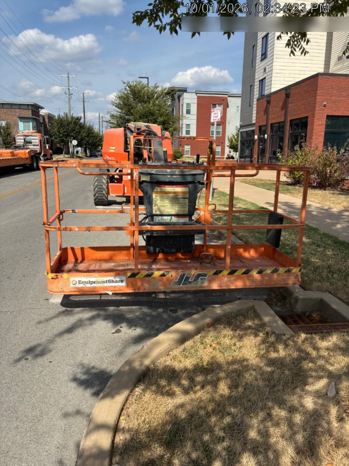 2021 JLG 660SJ
