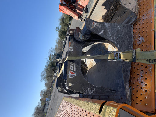 2020 PALADIN 72" Scrap Grapple Bucket - Paladin