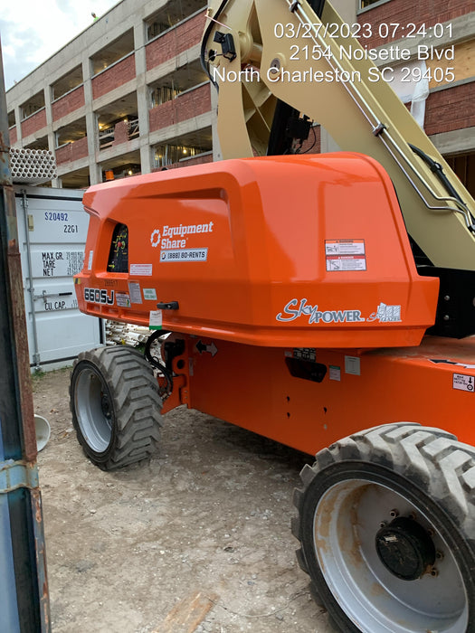2022 JLG 660SJ