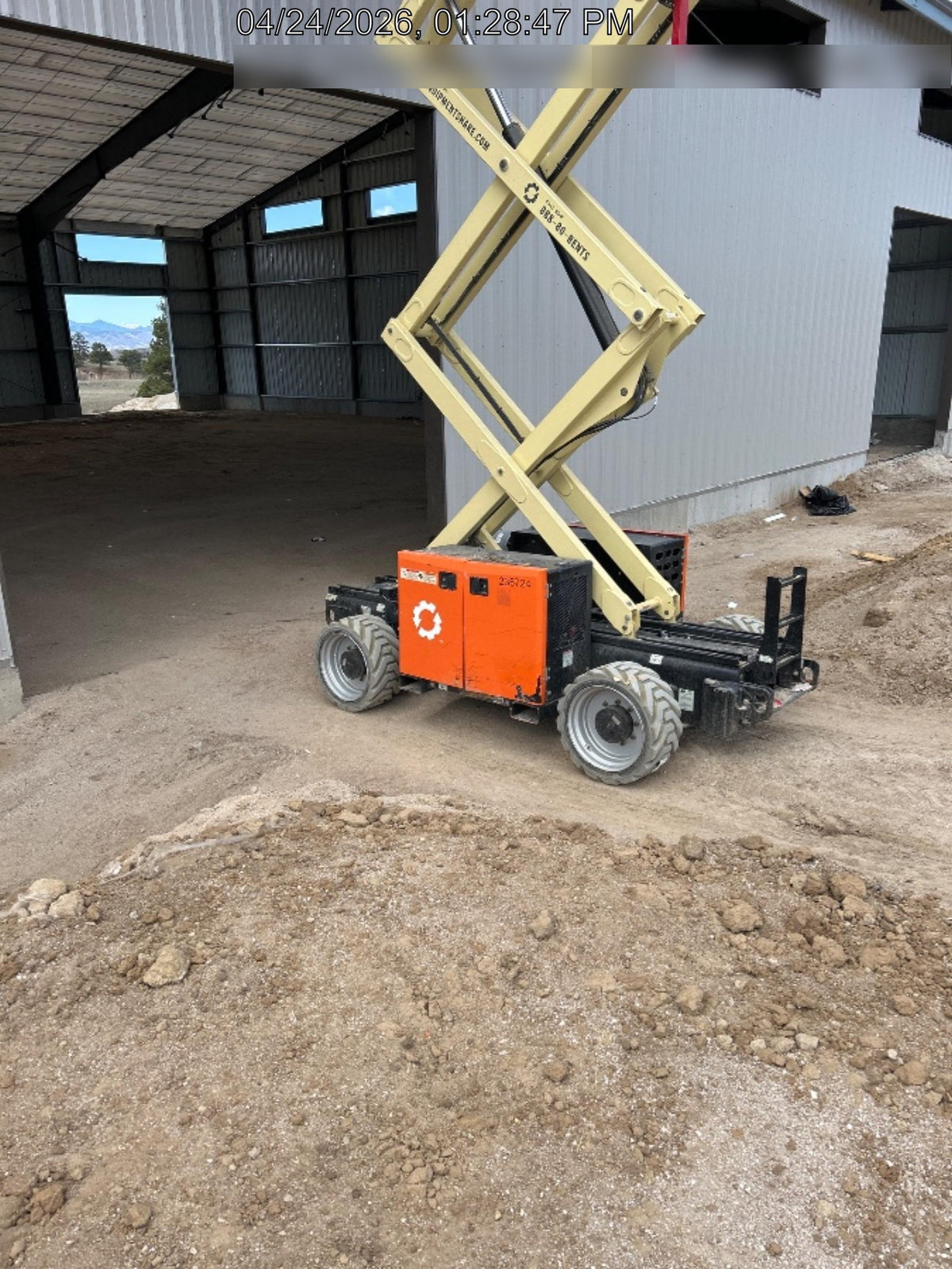 2022 JLG RT2669