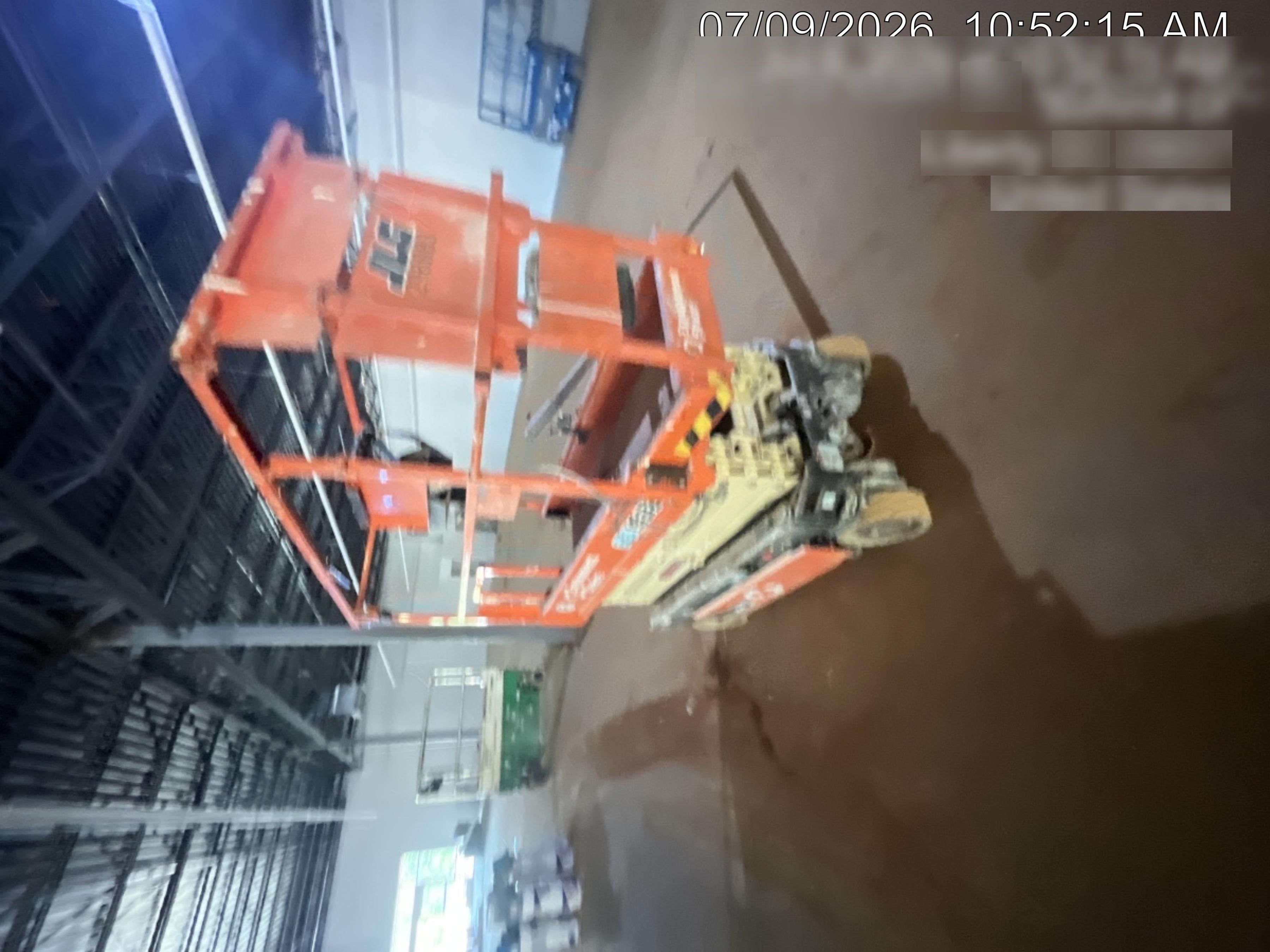2023 JLG ES1932