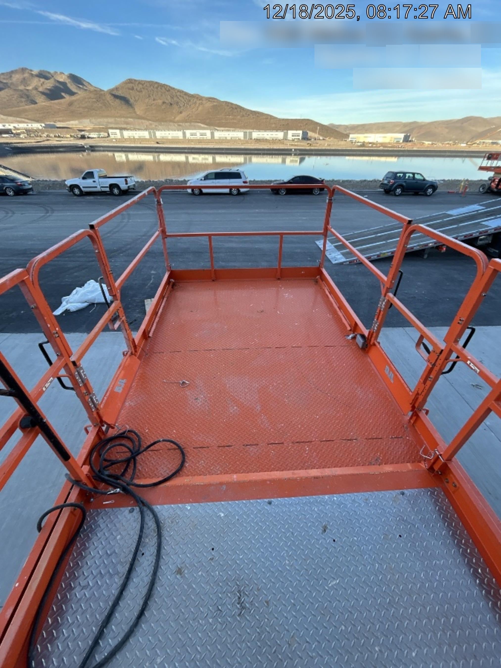 2023 JLG RT4394