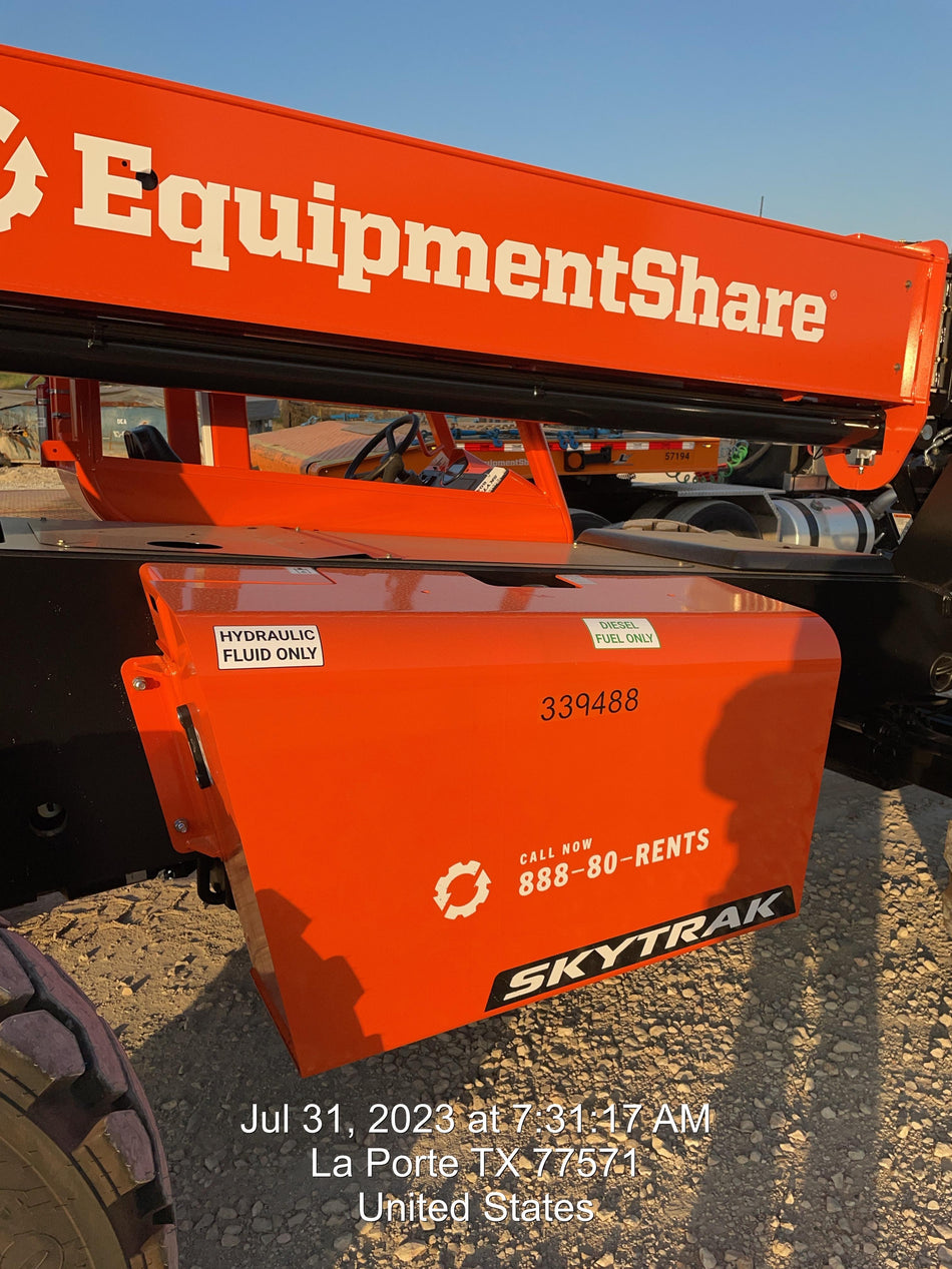2023 SKYTRAK 8042