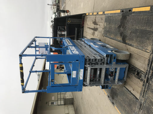 2019 Genie GS-2632 Folding rails with half height swing gate