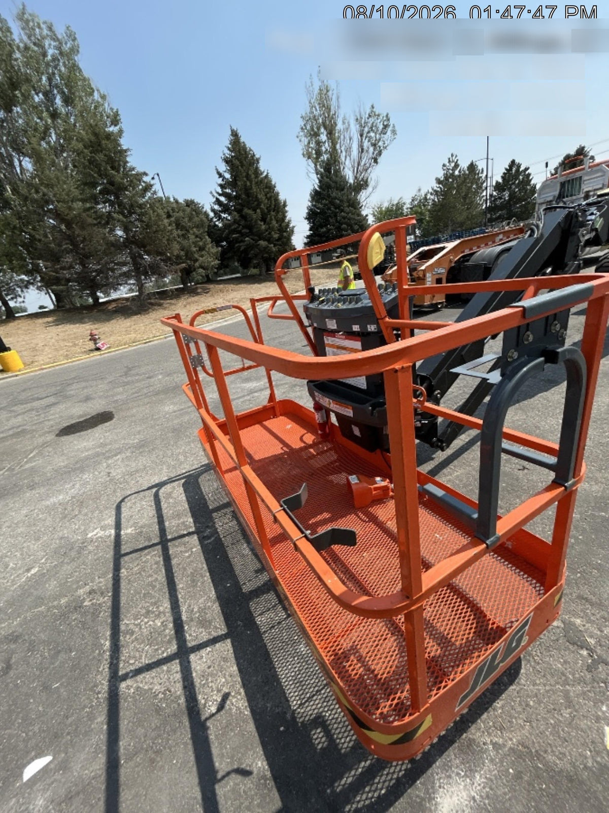 2025 JLG 660SJ