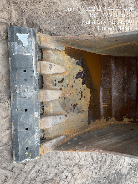 2015 CASE 48" Bucket - Case