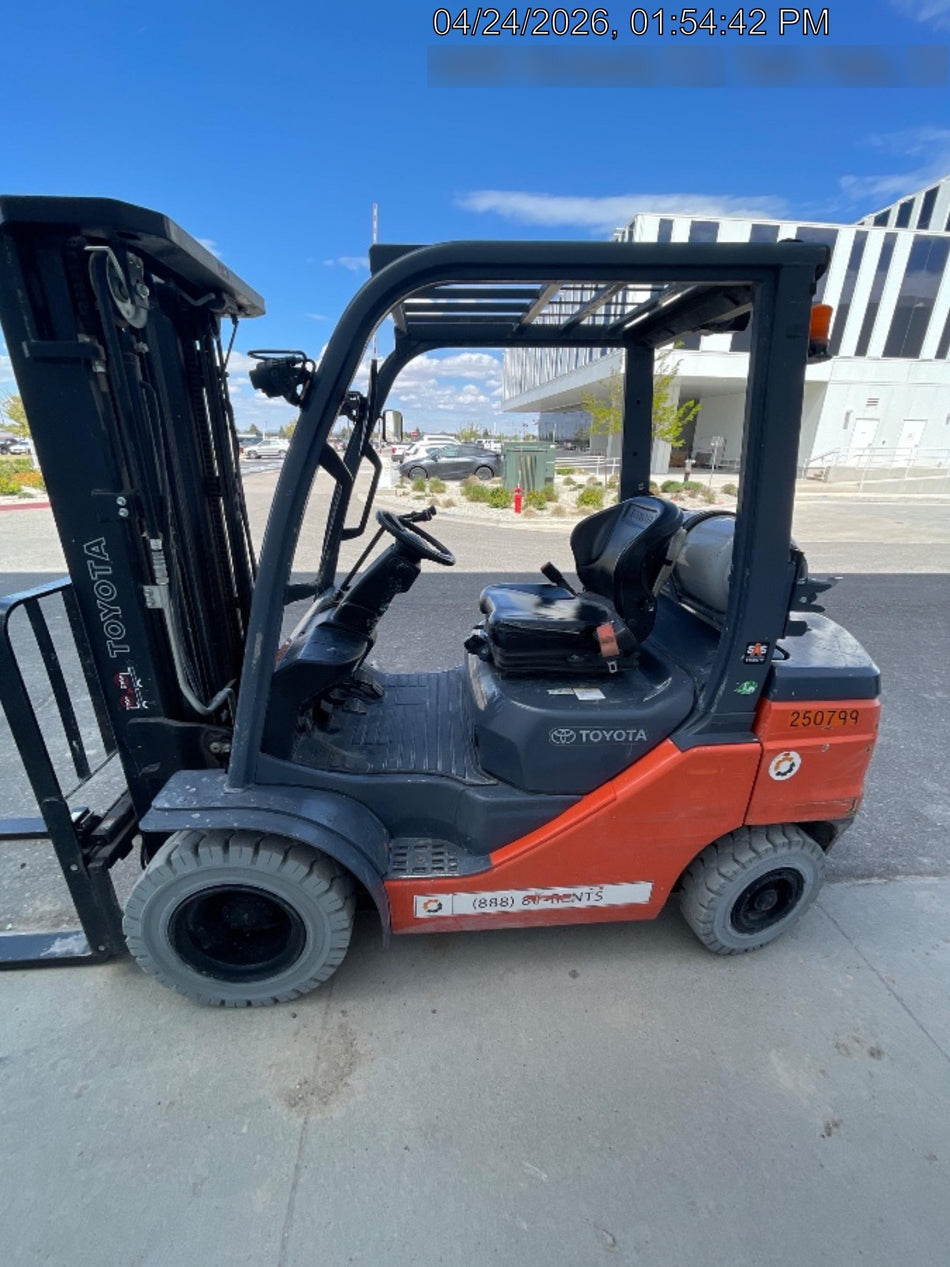 2022 TOYOTA 50-8FGU25