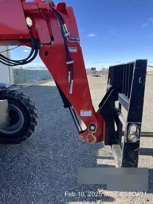 2021 MANITOU MTA8044