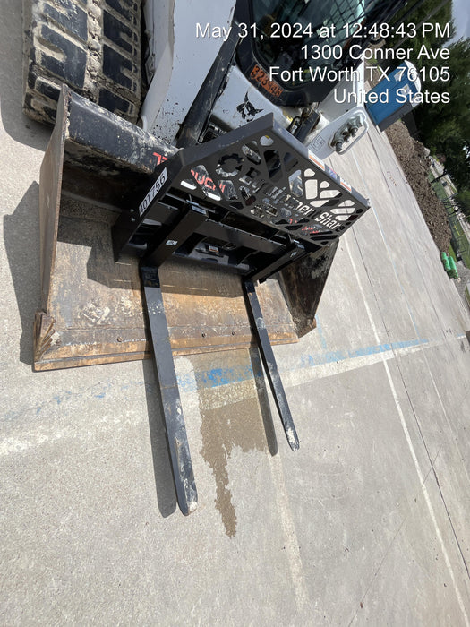 2024 PALADIN 48" Pallet Forks - Paladin