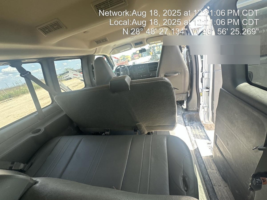 2025 CHEVROLET Express Van - Rental