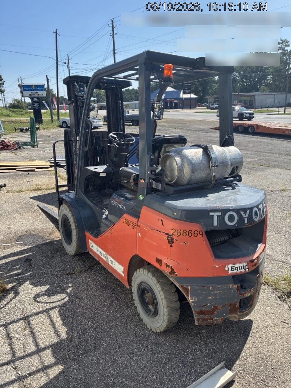 2022 TOYOTA 50-8FGU25