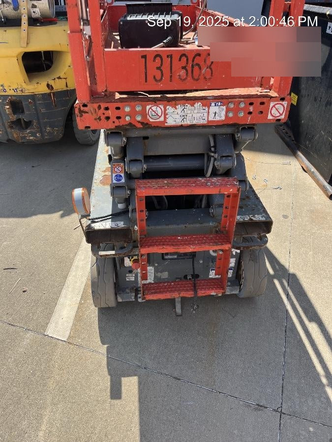 2021 SKYJACK SJ3219