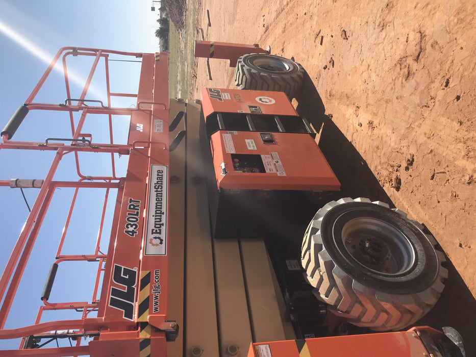 2020 JLG 430LRT